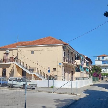 Studio For 2 Romeikos Gialos Mirina #5 Exterior photo